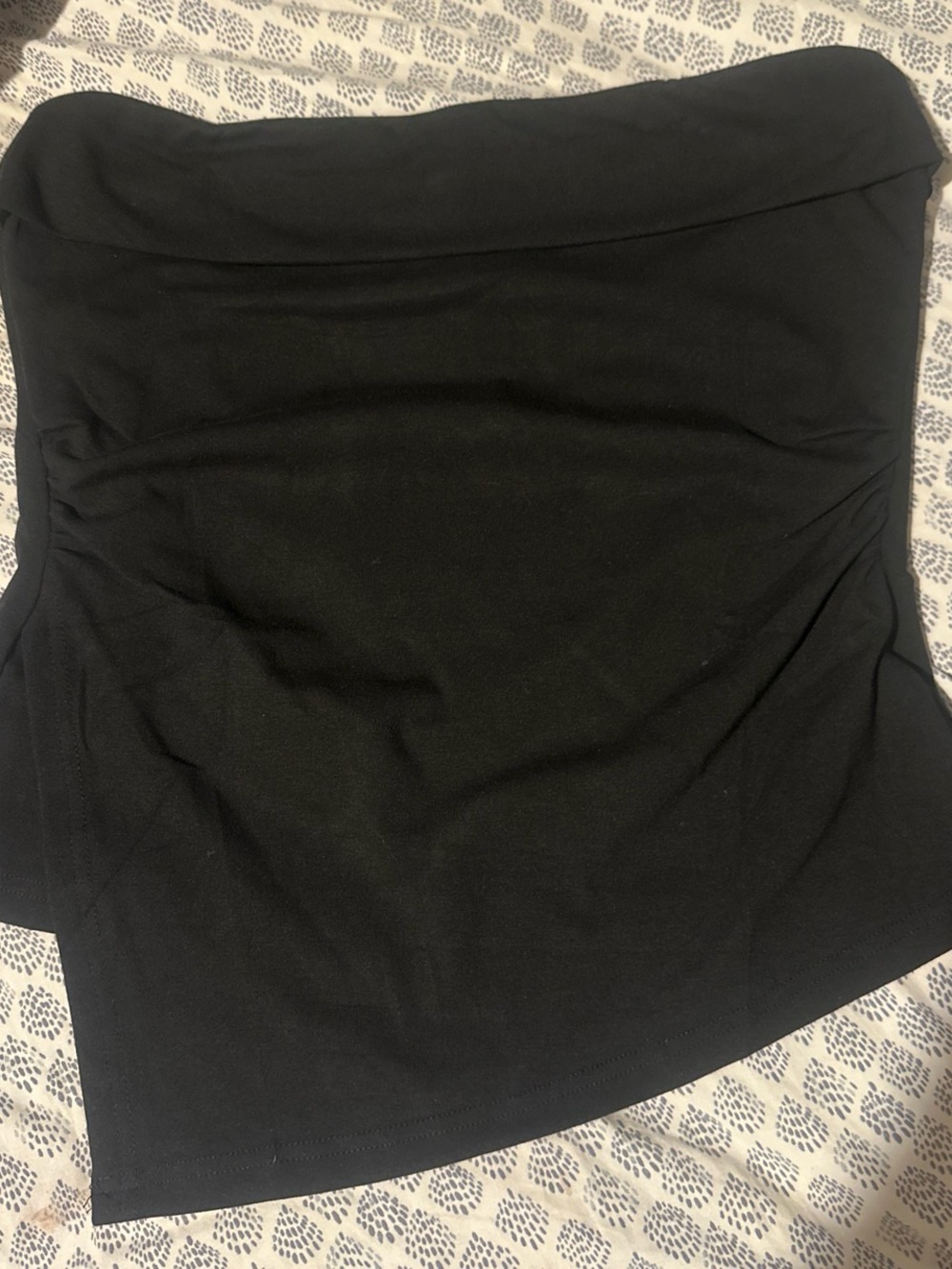 Women’s Black Strapless Tank Top